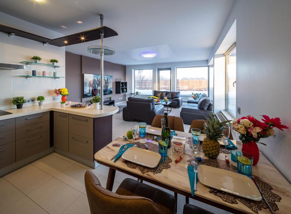 Skyhouse Riga Lux Penthouse & Spa エクステリア 写真