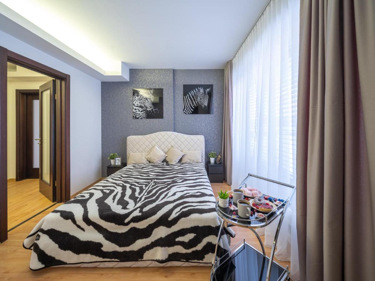 Skyhouse Riga Lux Penthouse & Spa エクステリア 写真