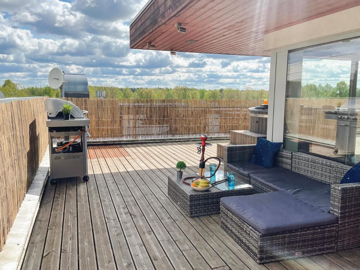 Skyhouse Riga Lux Penthouse & Spa エクステリア 写真